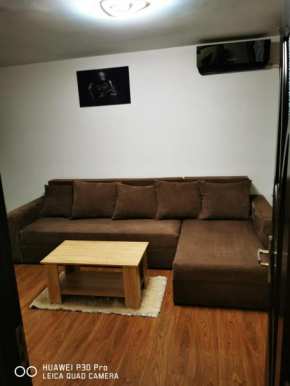 Închiriez garsoniera in Regim Hotelier Berceni-Sun Plaza